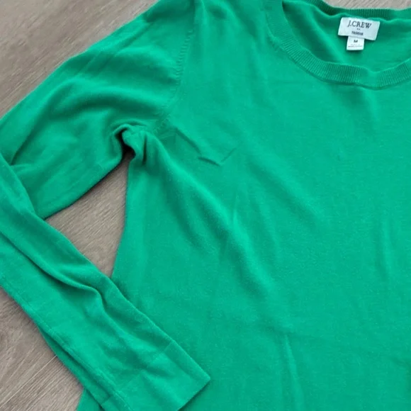 J. Crew Vibrant Green Teddie Sweater - M - Picture 3 of 6